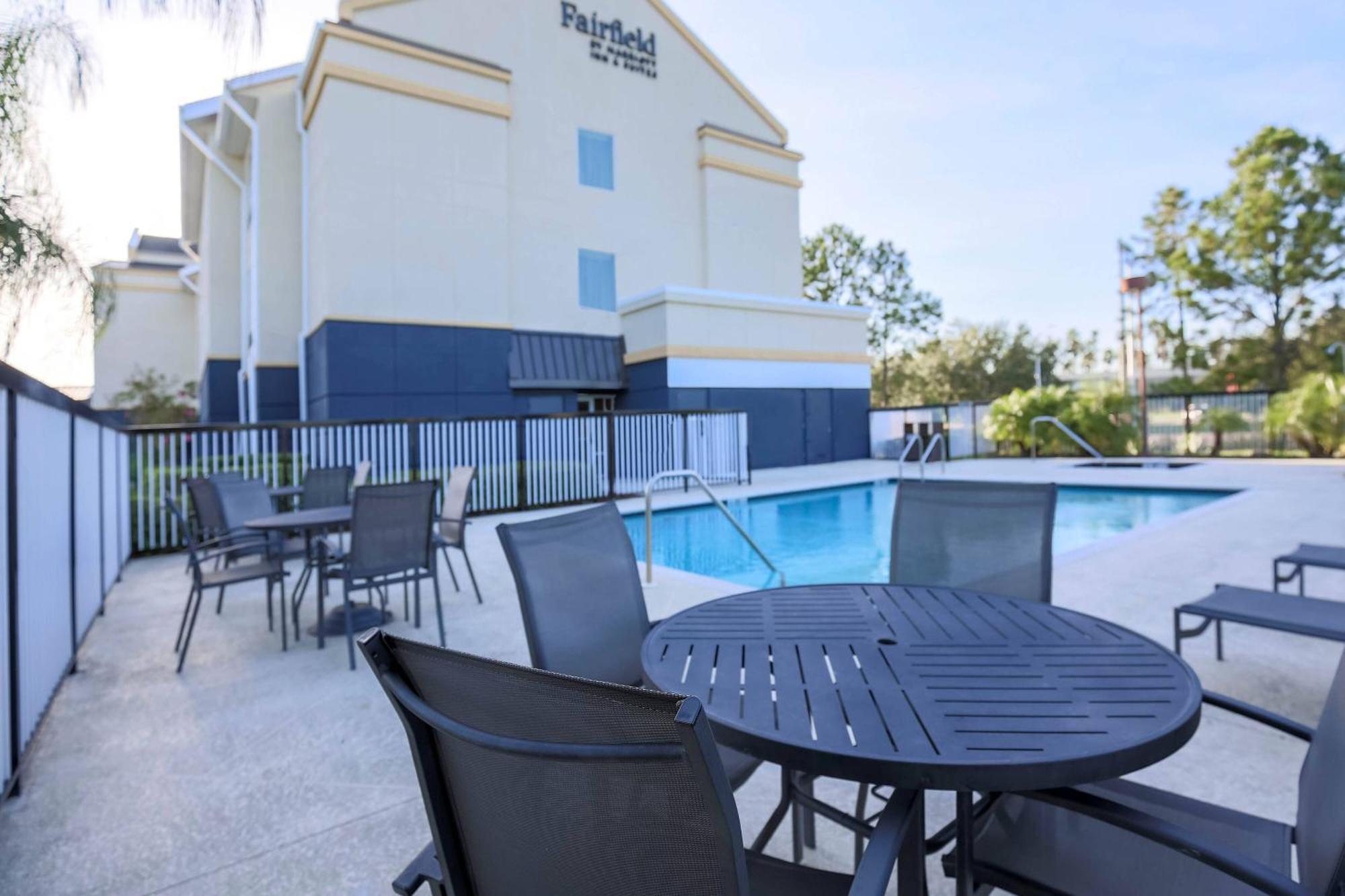 Fairfield Inn & Suites Tampa Fairgrounds/Casino Orient Park Bagian luar foto