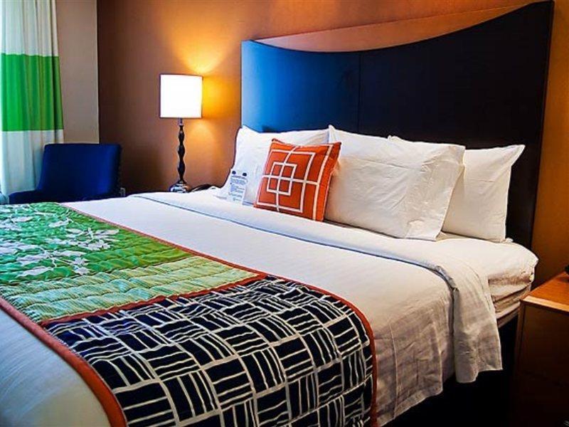 Fairfield Inn & Suites Tampa Fairgrounds/Casino Orient Park Bagian luar foto