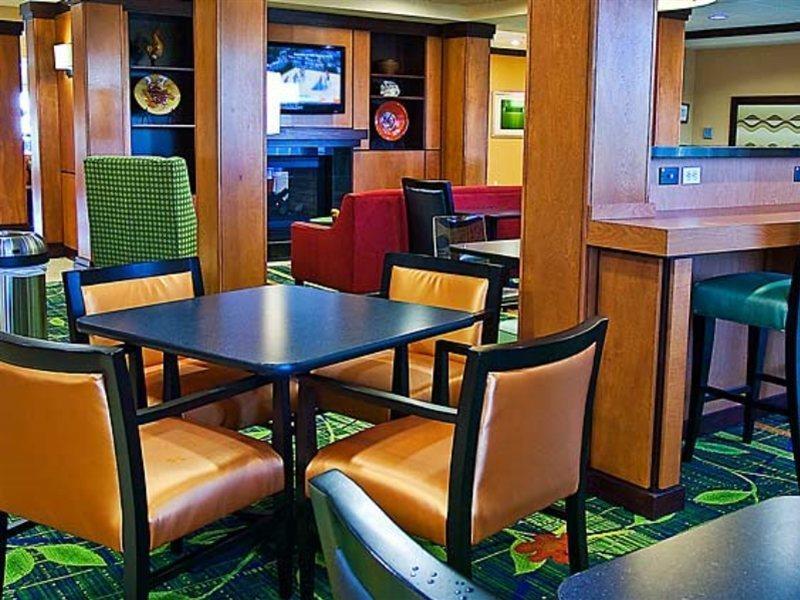 Fairfield Inn & Suites Tampa Fairgrounds/Casino Orient Park Bagian luar foto